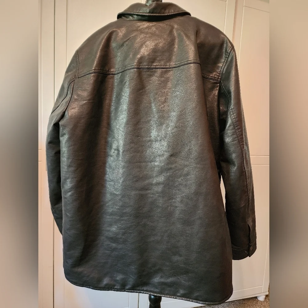 Preowned Levi's Faux leather‎ and sherpa jacket